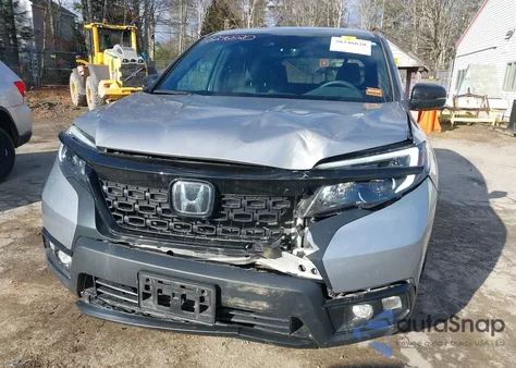 2021 Honda Passport Exl z USA, uszkodzony, nr VIN 5FNYF8H53MB008634